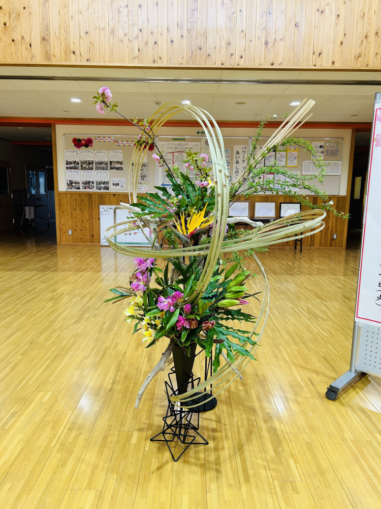 入学式の迎花・演台の花の作品例